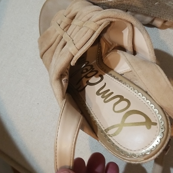 Sam Edelmam suede wedge sz 7 - Picture 4 of 5
